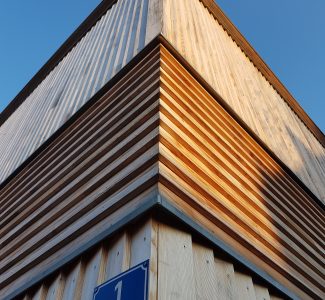 Holzbau_Fassade_Hausnummer