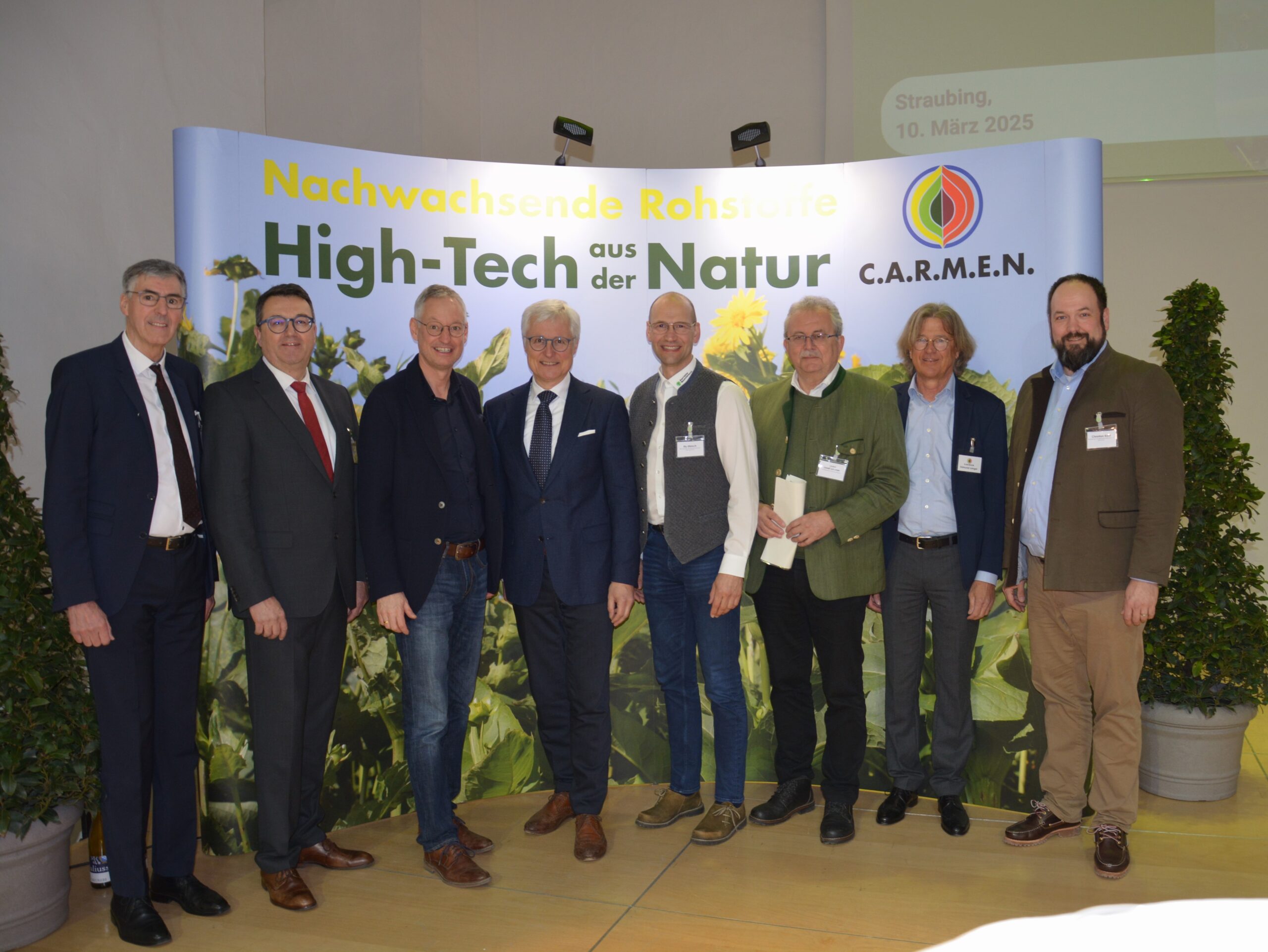 Innovationen und Visionen der Branche: erfolgreiches 32. C.A.R.M.E.N.-Forum fand in Straubing statt